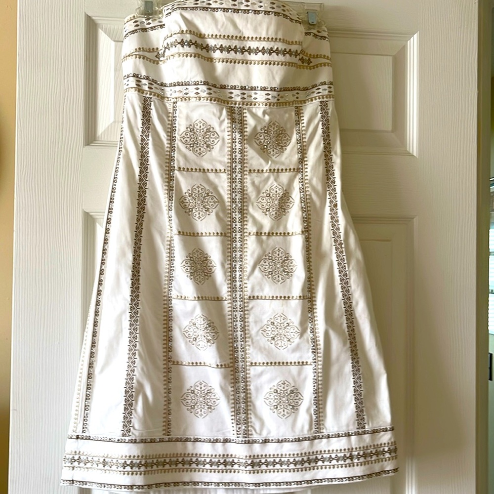 White House Black Market strapless dress